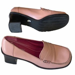 TWO LIPS Pink Leather Penny Loafers GUC